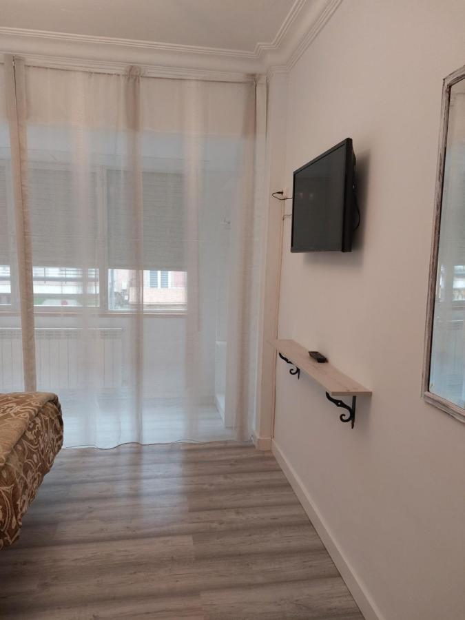 Pension Saint Mateo Logroño Esterno foto