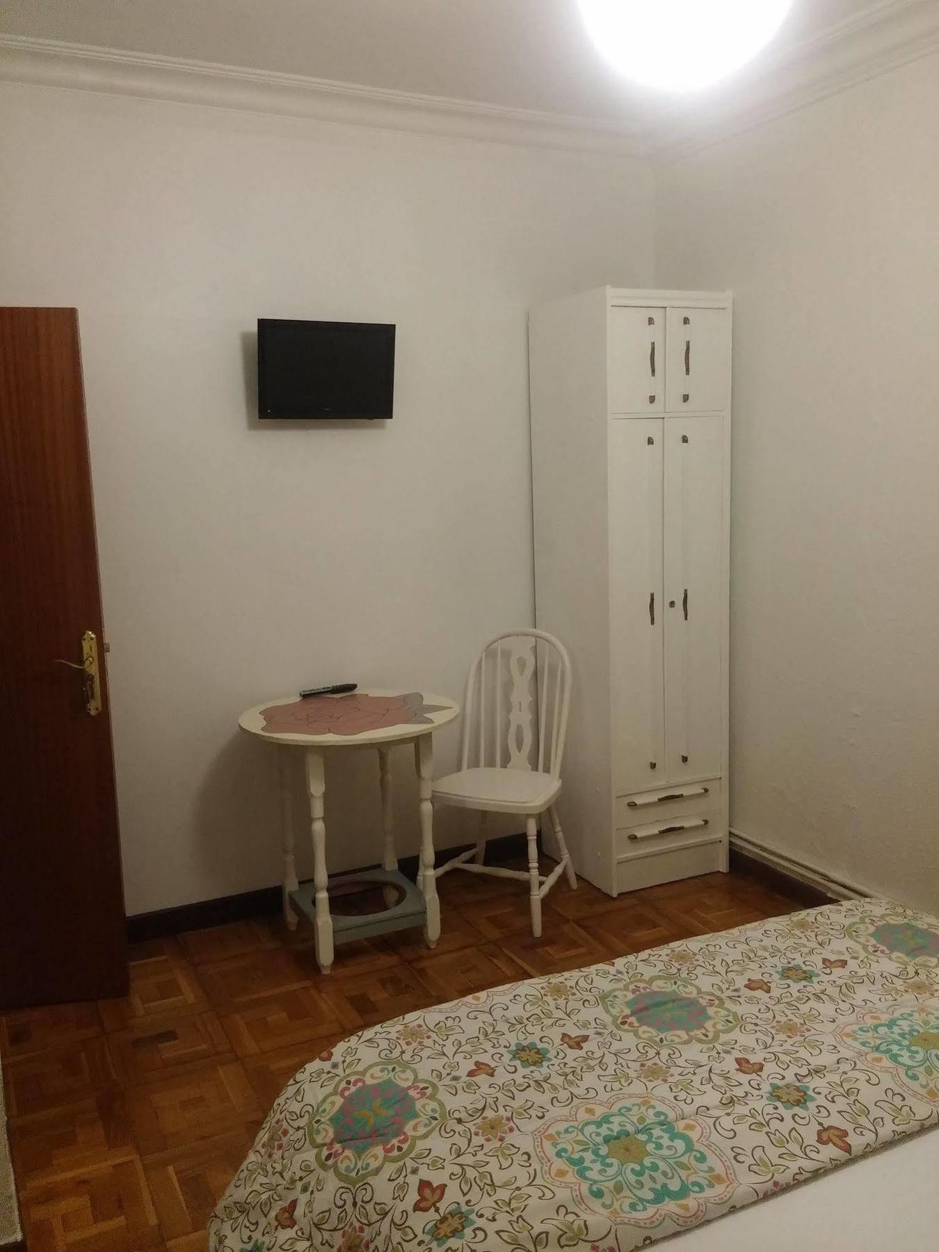 Pension Saint Mateo Logroño Esterno foto