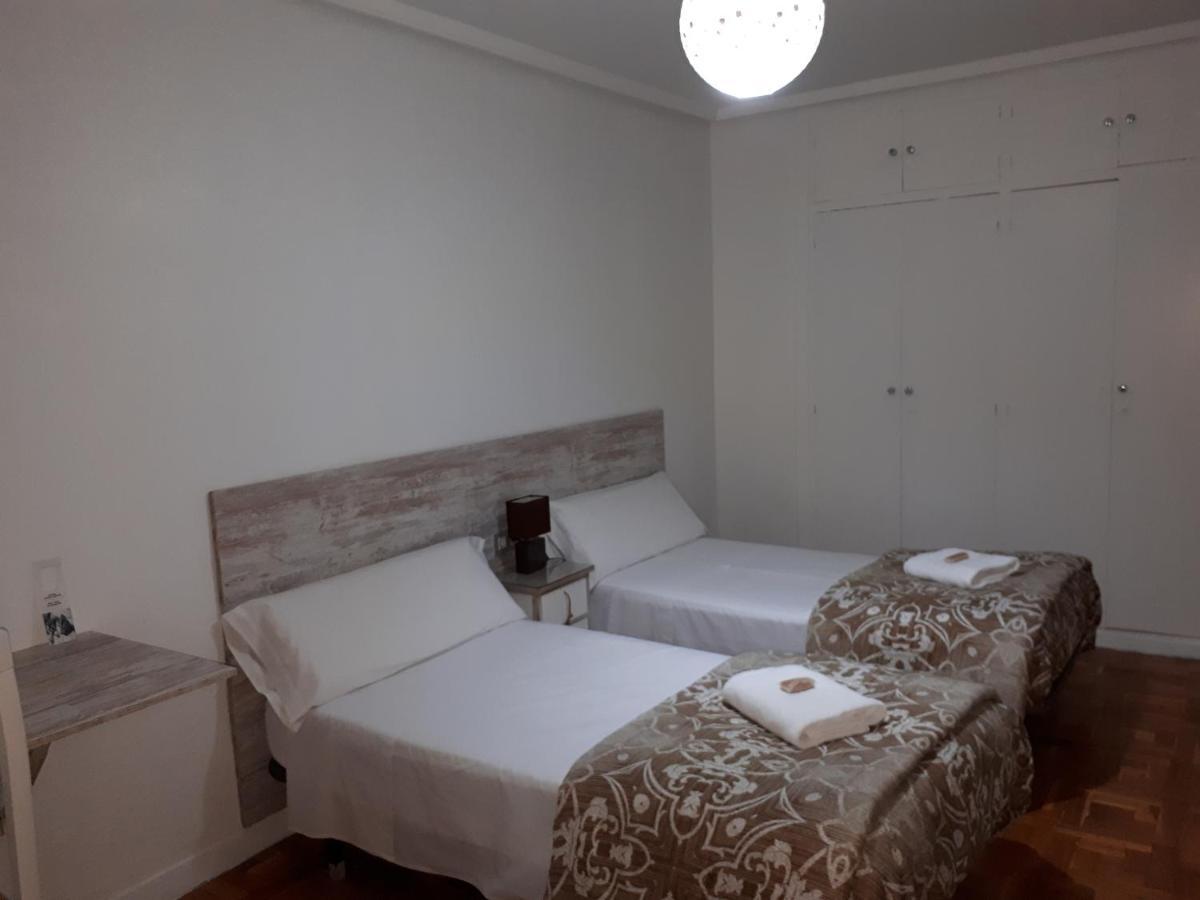 Pension Saint Mateo Logroño Esterno foto